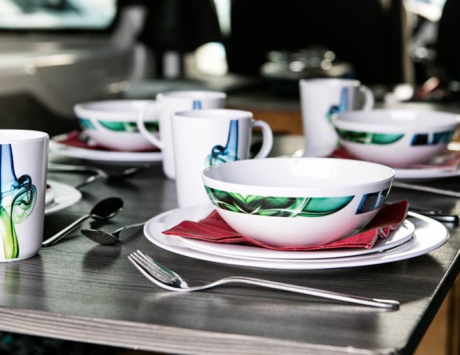 Média réf. 2170 (7/7): Camper Easy Big (Renault Trafic ou equivalent) : Transport 4 personnes et couchage 2 adultes + 2 enf